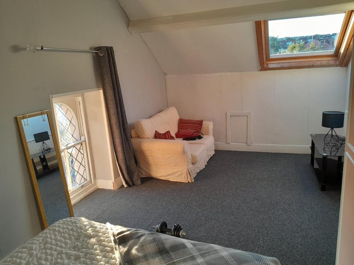 Loft Singleton Swansea